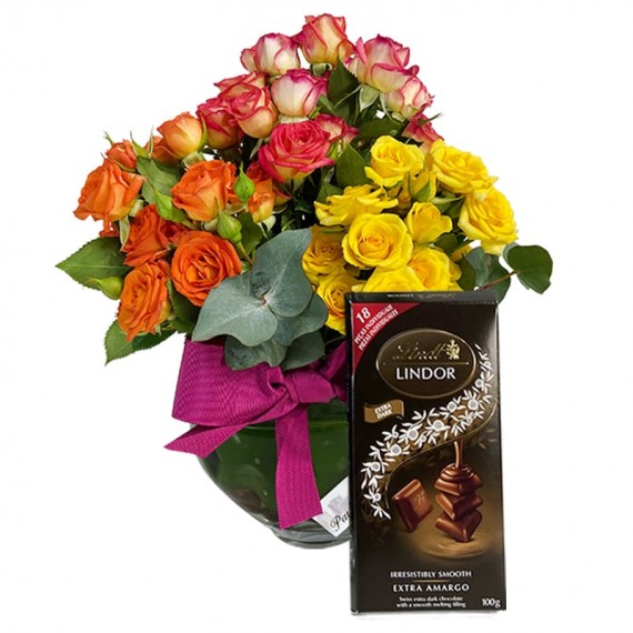 Arrangement with Mini Roses Colorful and Lindt Swiss Dark Chocolate Bar