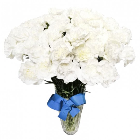 Arrangement with 70 carnations