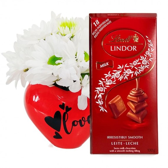 Arranjo Coração Vermelho com Margaridas Brancas e Lindt Milk