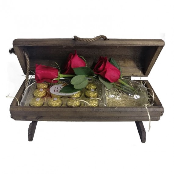 Sweetness Rose Chest