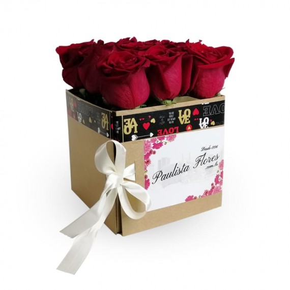 Surprise Sweet Box with Roses I