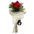 Affection Bouquet with Three Colombian Roses and Lindt Milk