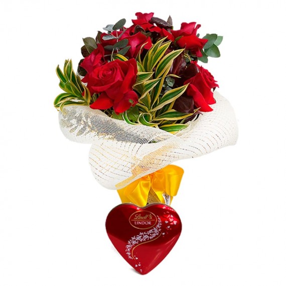 Passion Bouquet with Six Colombian Roses and Lindt Heart M