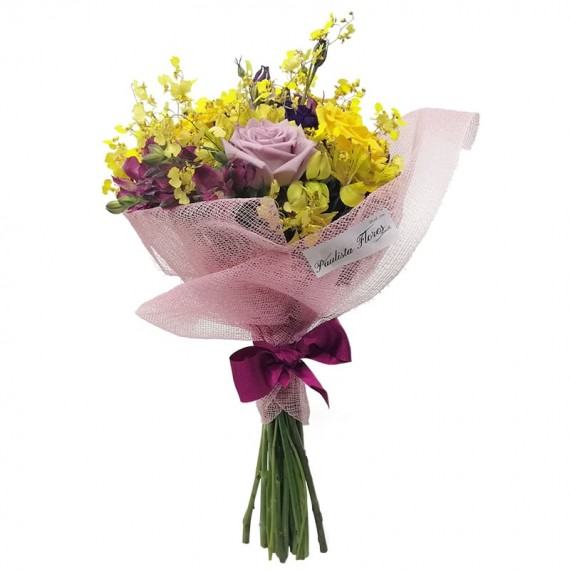 Mix Bouquet with National Roses, Mini Roses, Lilies and Golden Rain