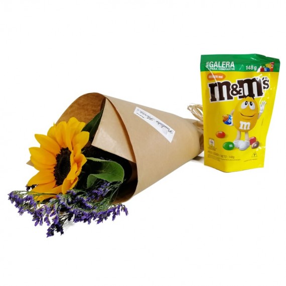Sun Bouquet with chocolate M&M Peanut