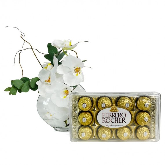 Arranjo de Orquídeas Brancas Heart e Ferrero Rocher G